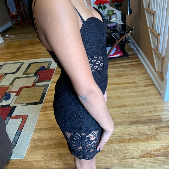 Black Lace Dress - Picture 5 of 5